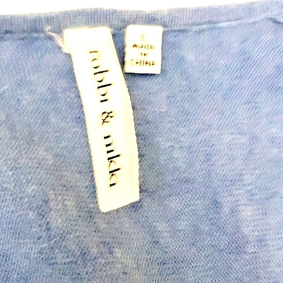 Robbi & Nikki Belted Cashmere Cardigan Sweater - Picture 9 of 10